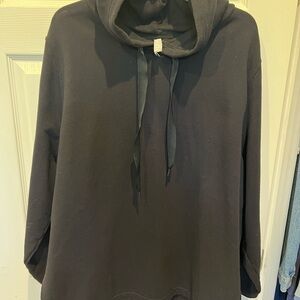 Athleta Women’s Black Hoodie w/drawstringa